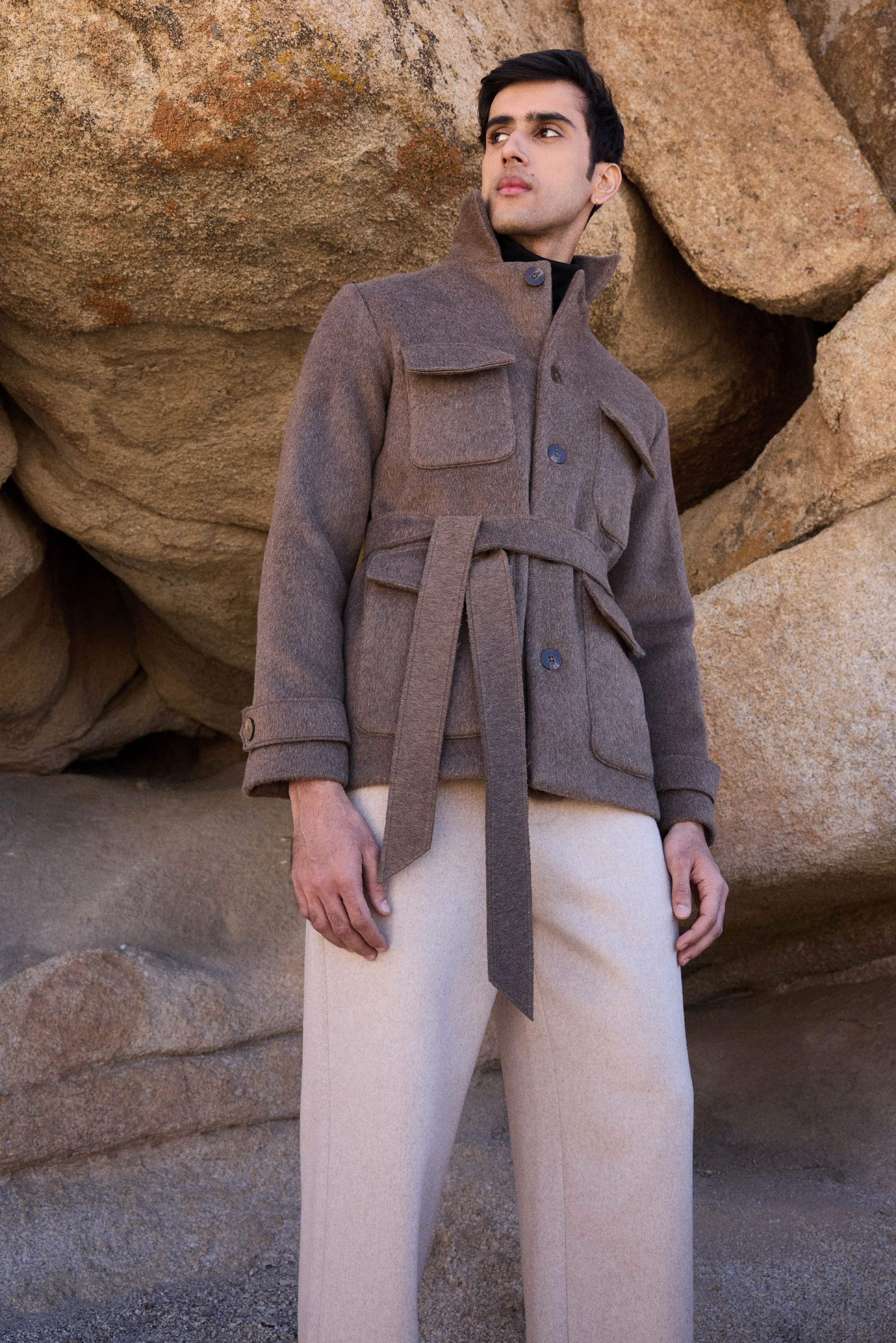 100% Merino Wool Short Coat- MAN (Bark)