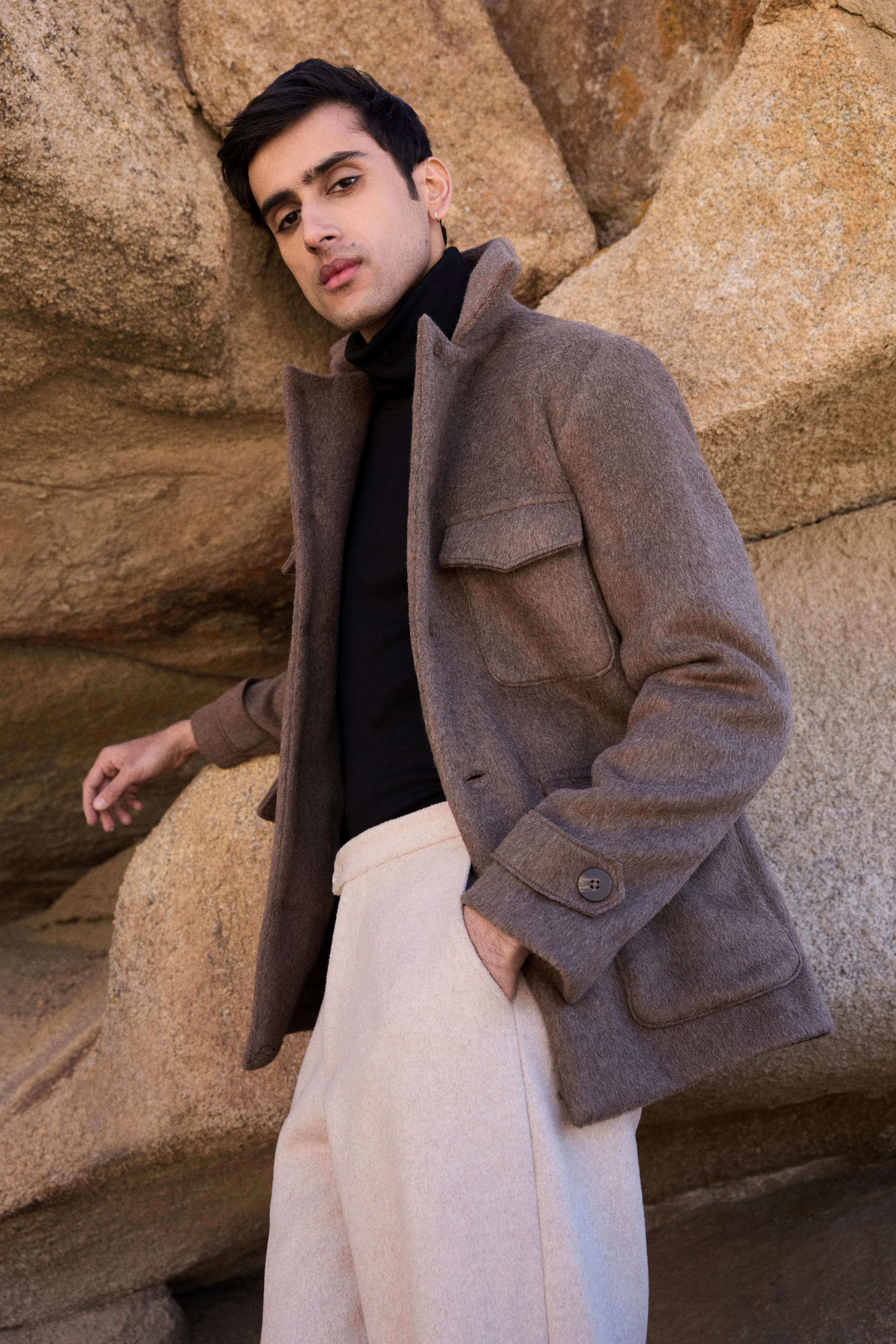 100% Merino Wool Short Coat- MAN (Bark)