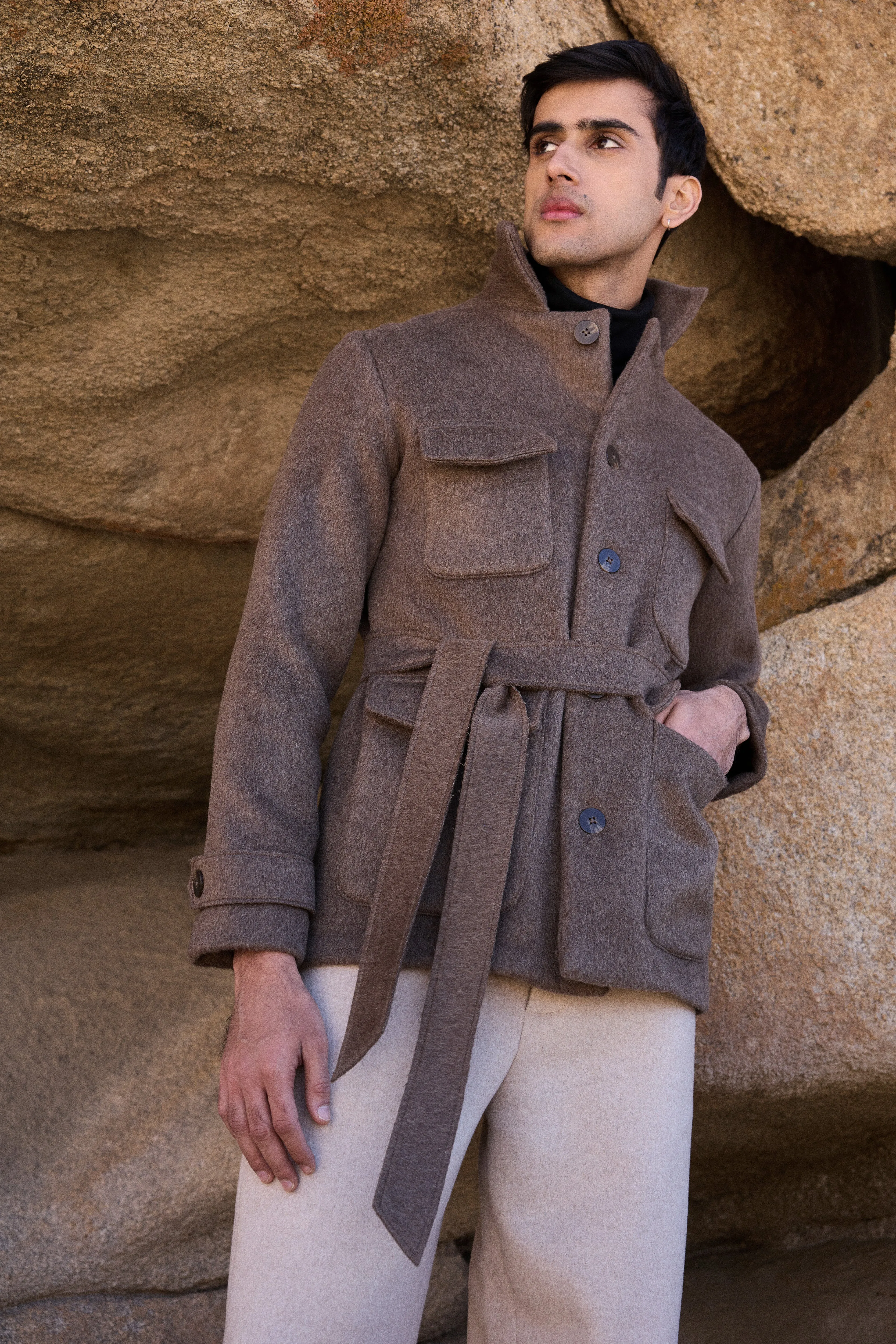100% Merino Wool Short Coat- MAN (Bark)