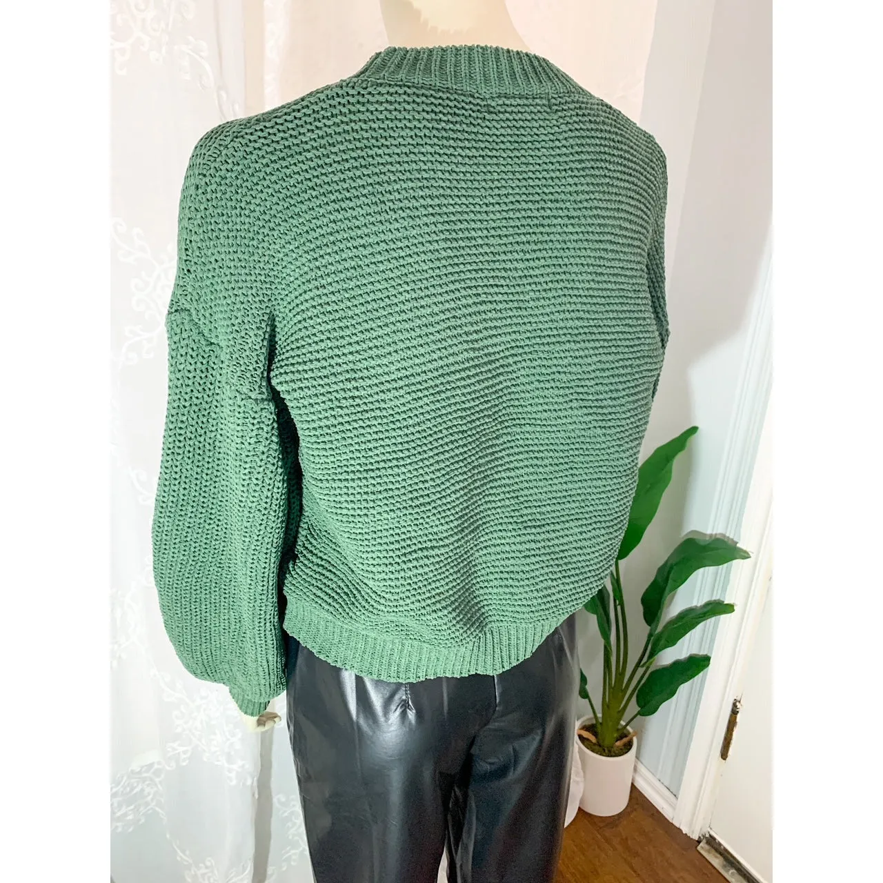 A Special Place Cable Knit Sweater - Hunter Green