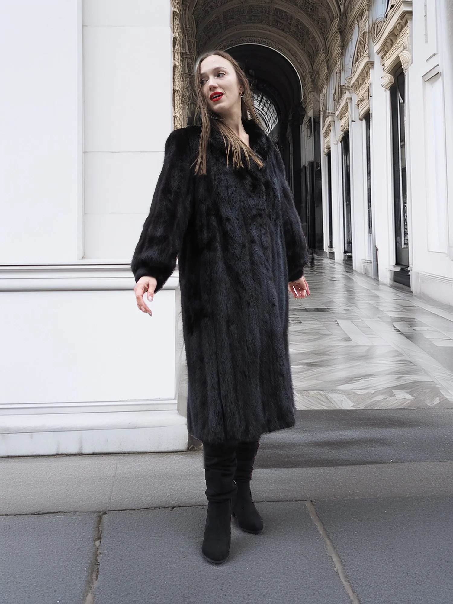 Dark Ranch Black Mink Fur Coat Coats M Petit Classic Design