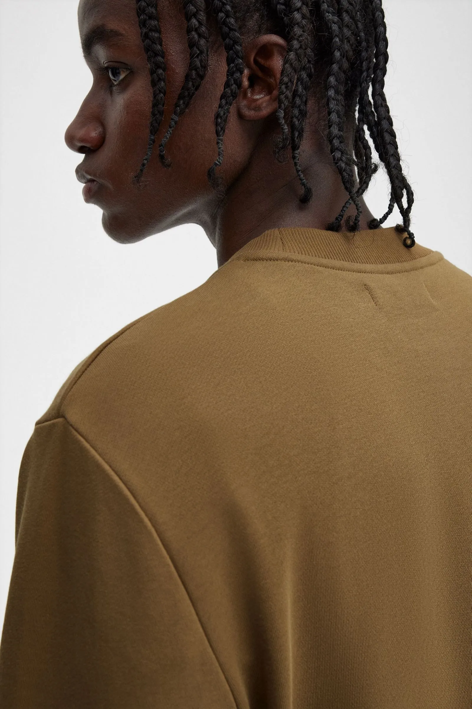 Fred Perry M7535 Crew Neck Sweatshirt U08 Shaded Stone/Burnt
