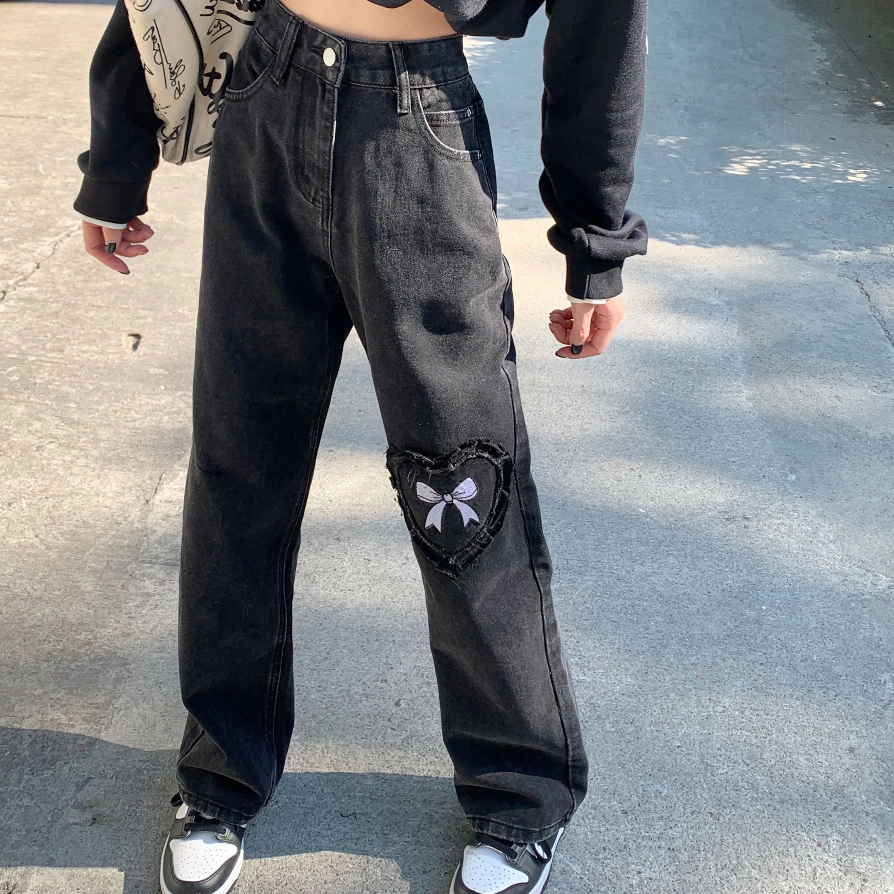 Heart Patched Bow Embroidered Denim Pants SD01420