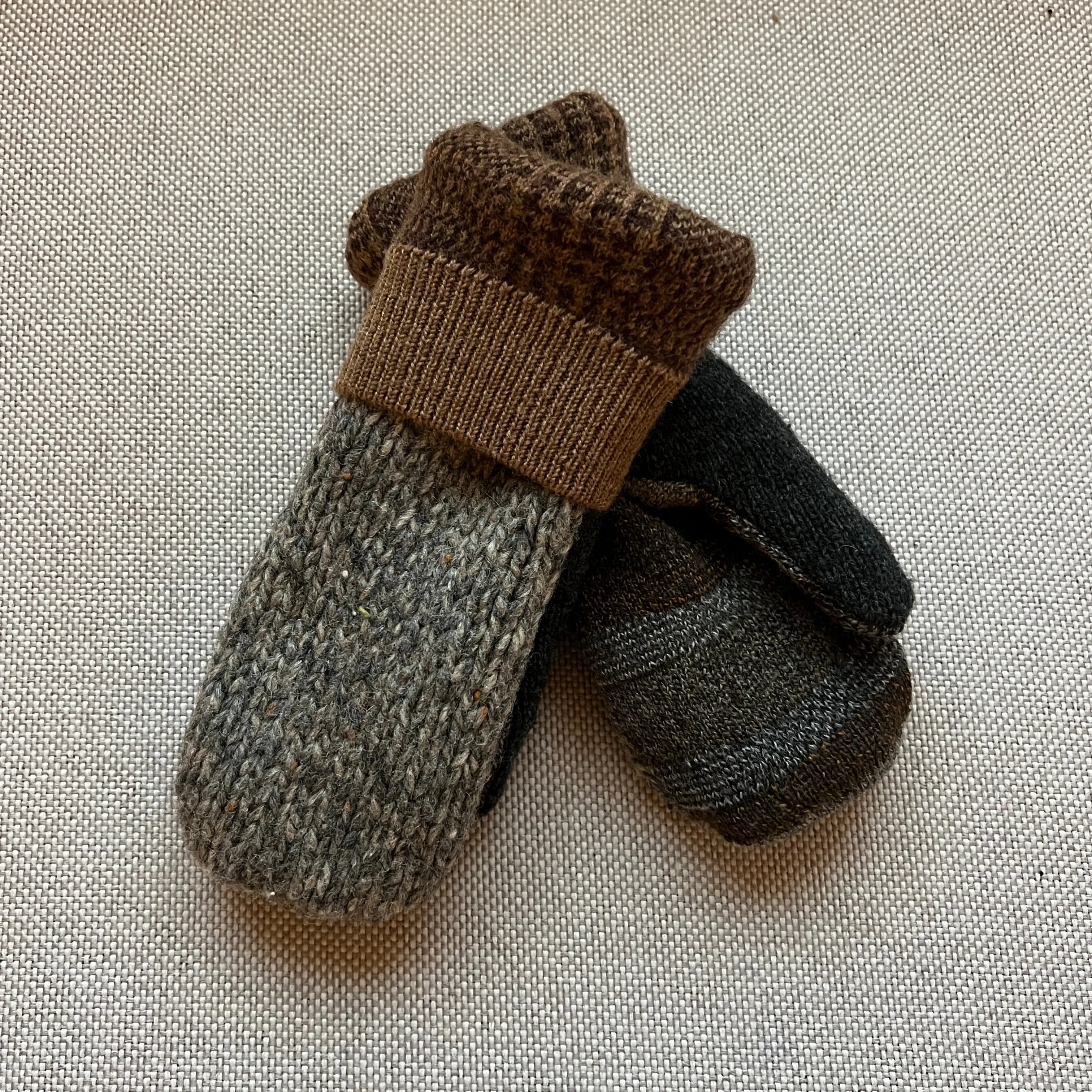 Kids Mittens S/M - Grey, Tan & Brown  248