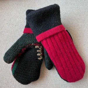 Kids Mittens S/M - Red, Black & Dark Green  219