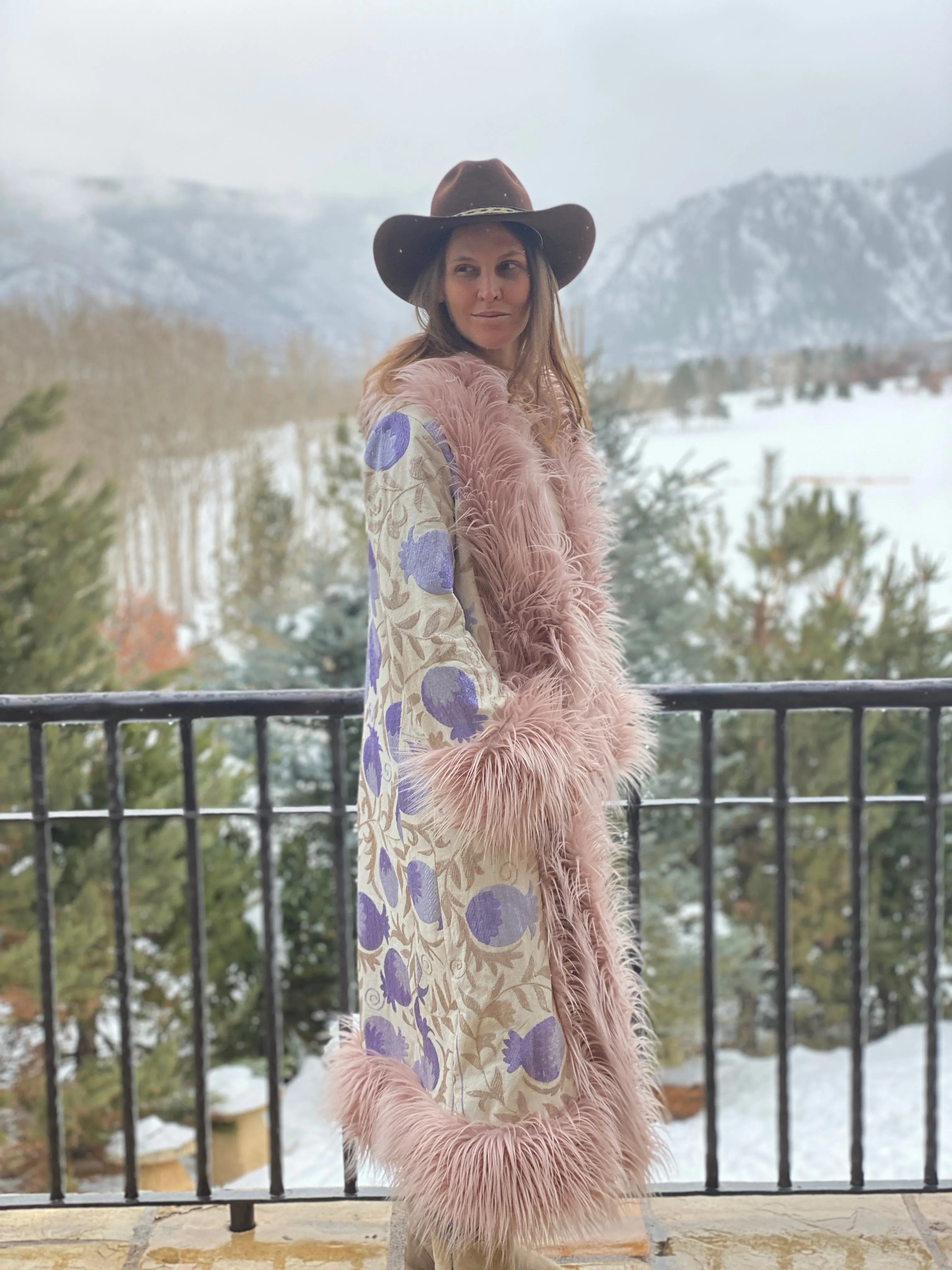 Pomegranate Zest Suzani Kis Coat
