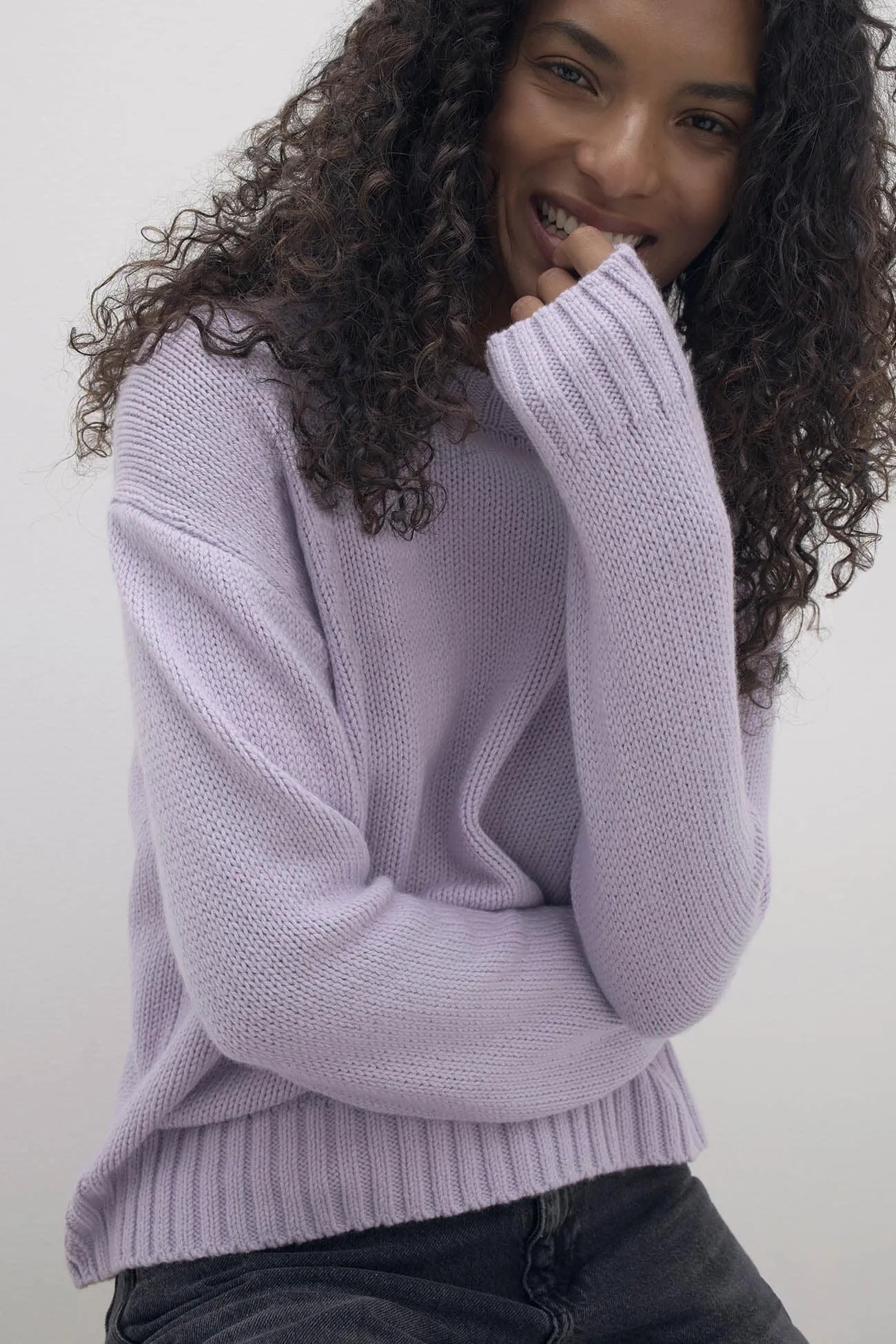 SHELLEY ORGANIC COTTON CASHMERE CREWNECK SWEATER