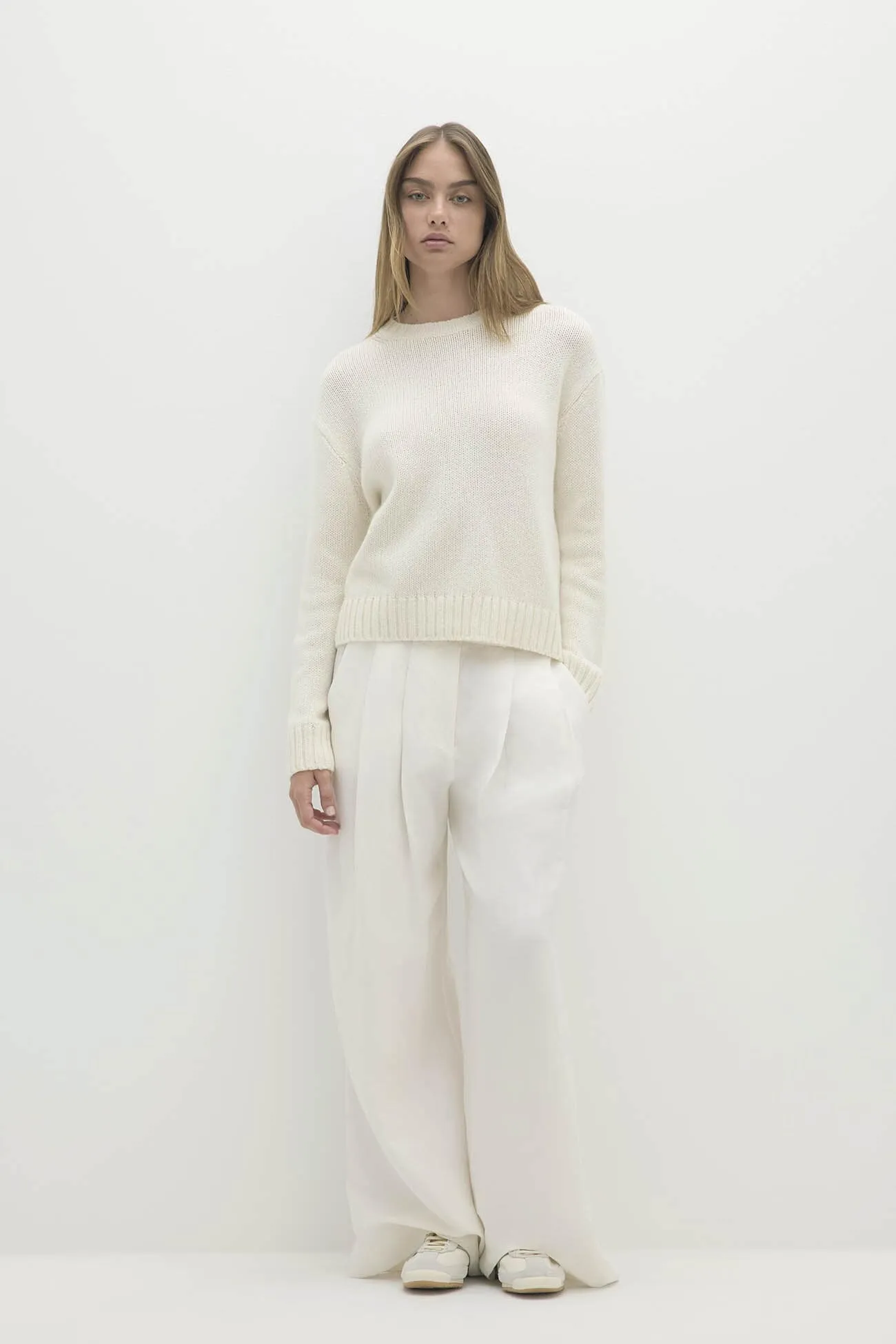 SHELLEY ORGANIC COTTON CASHMERE CREWNECK SWEATER