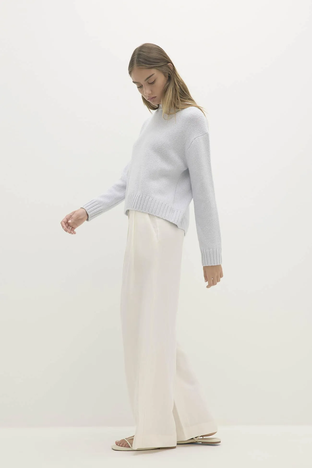 SHELLEY ORGANIC COTTON CASHMERE CREWNECK SWEATER