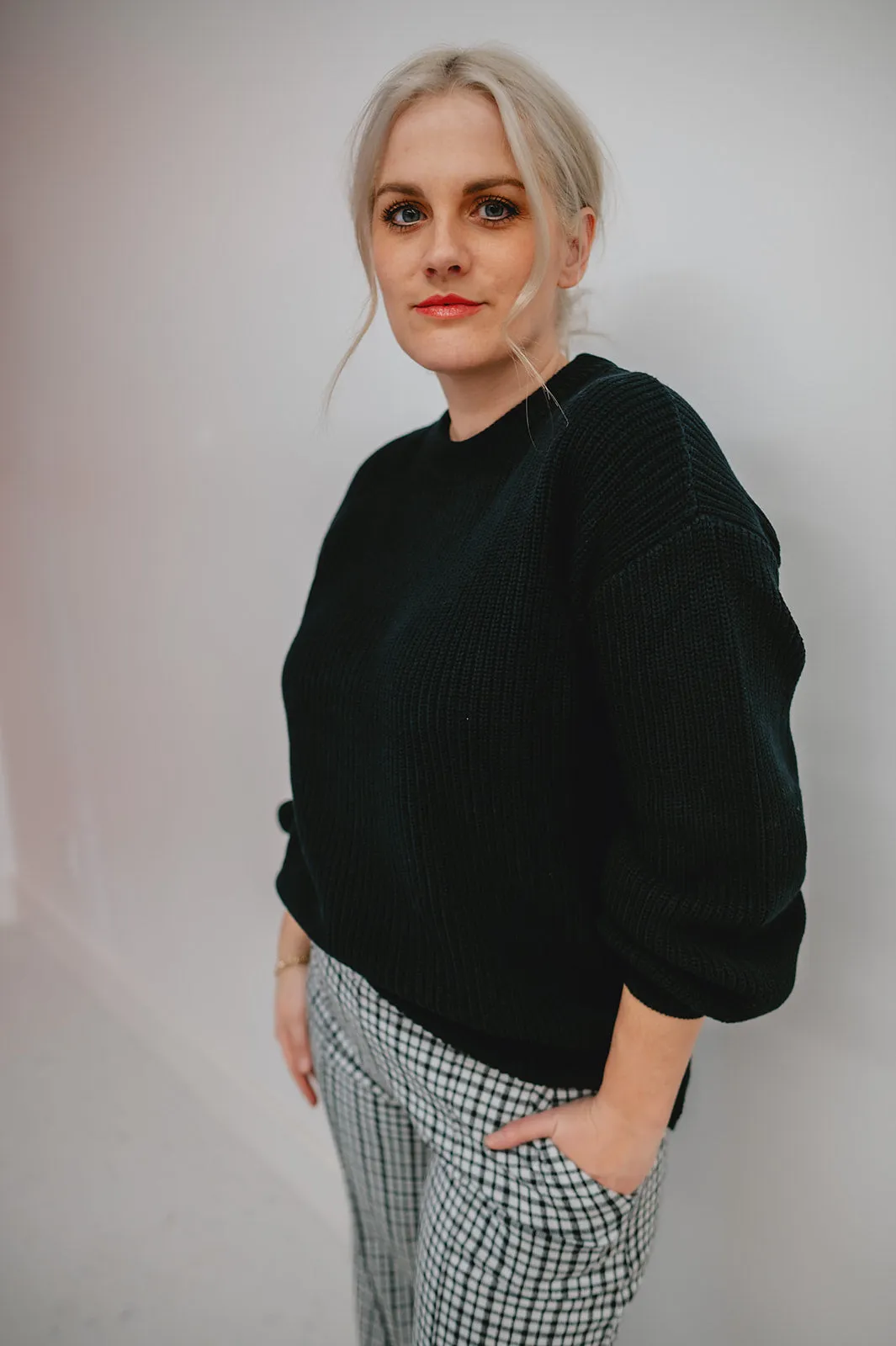 The Kilia Sweater by Minimum - Black