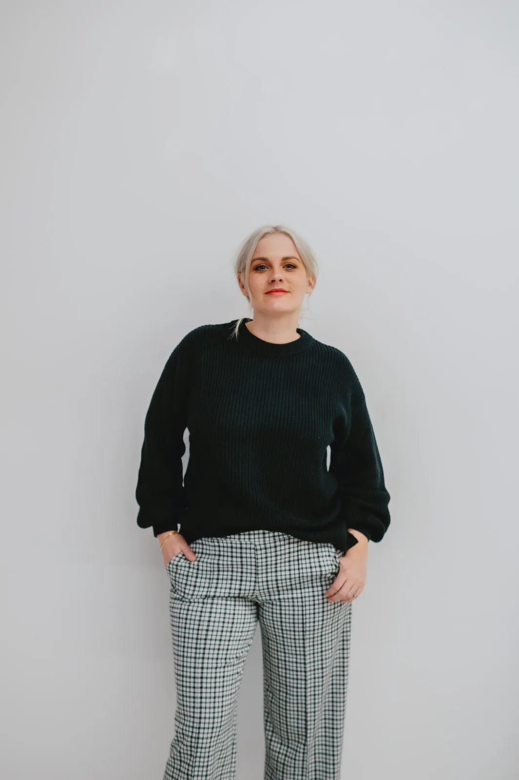 The Kilia Sweater by Minimum - Black