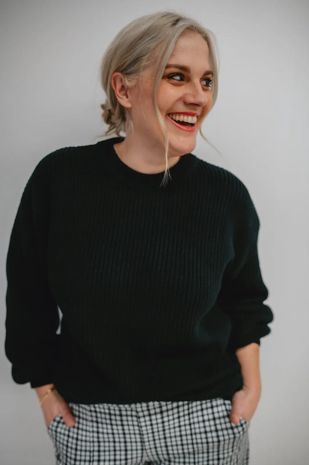 The Kilia Sweater by Minimum - Black