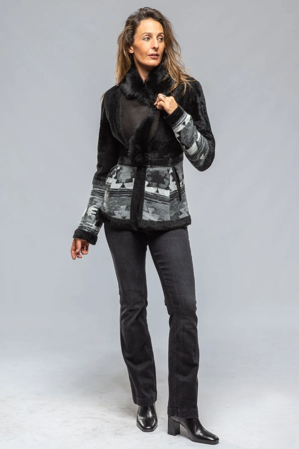 Wauneka Short Shearling & Knit Combo Coat In Black