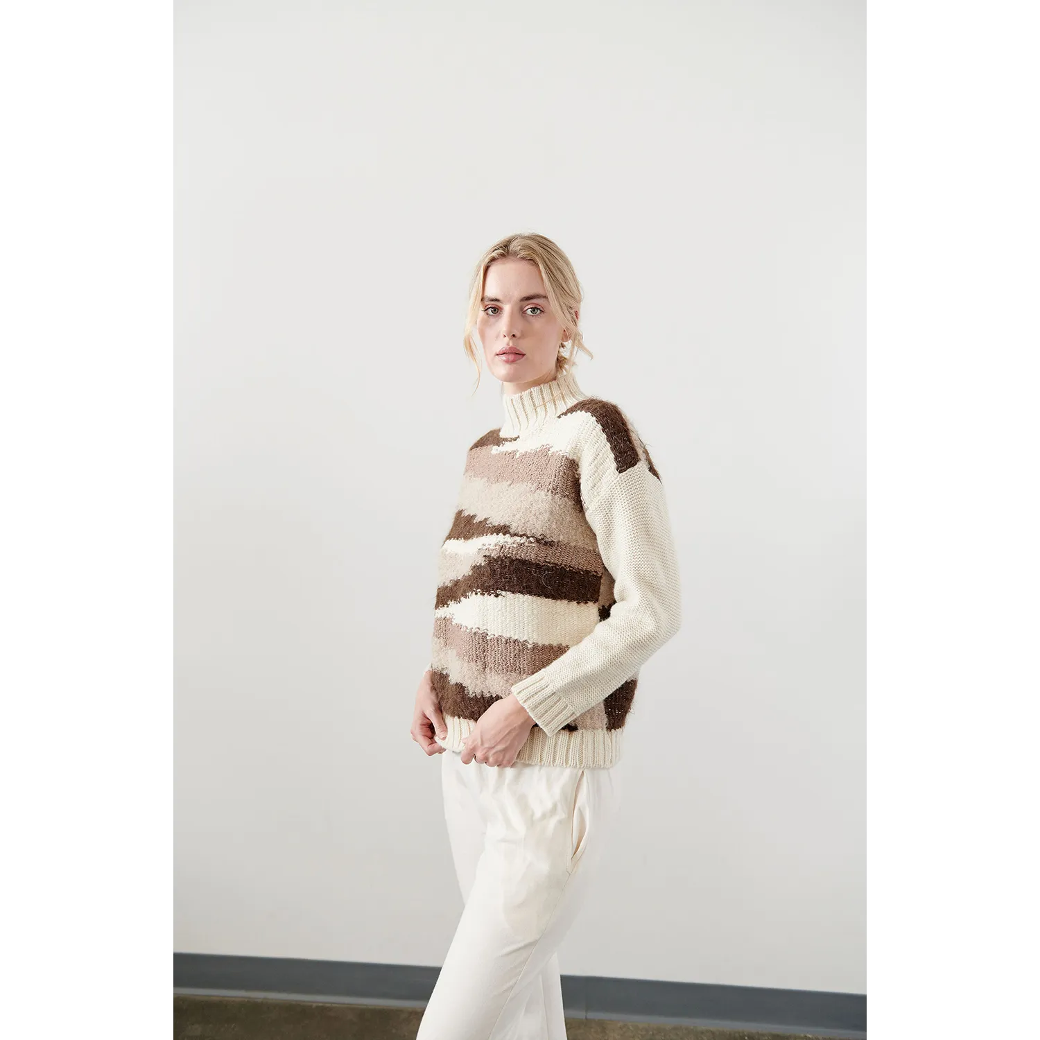 Wol Hide Knit Weave Turtleneck