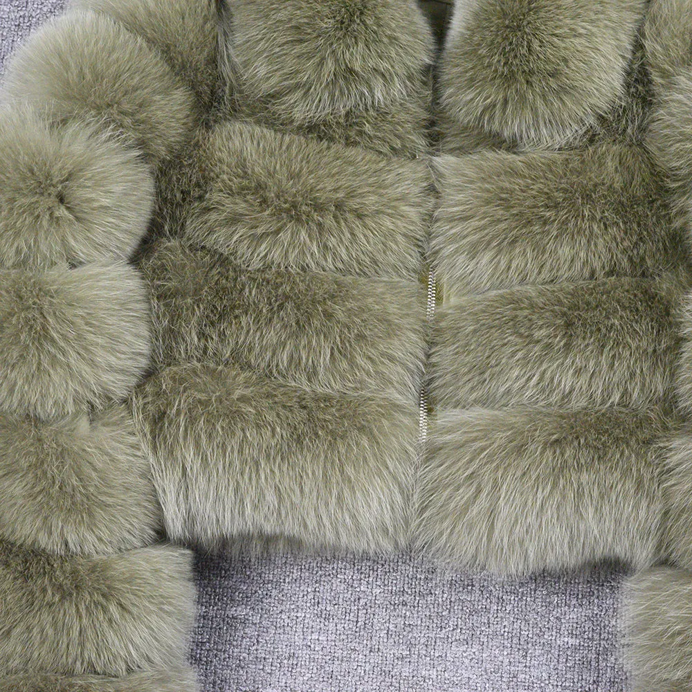 Women Real Fox Fur Collared Cropped Coat with Long Sleeves