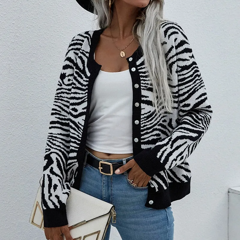 Women Sweaters Winter Button Up Cardigans Knitted Streetwear