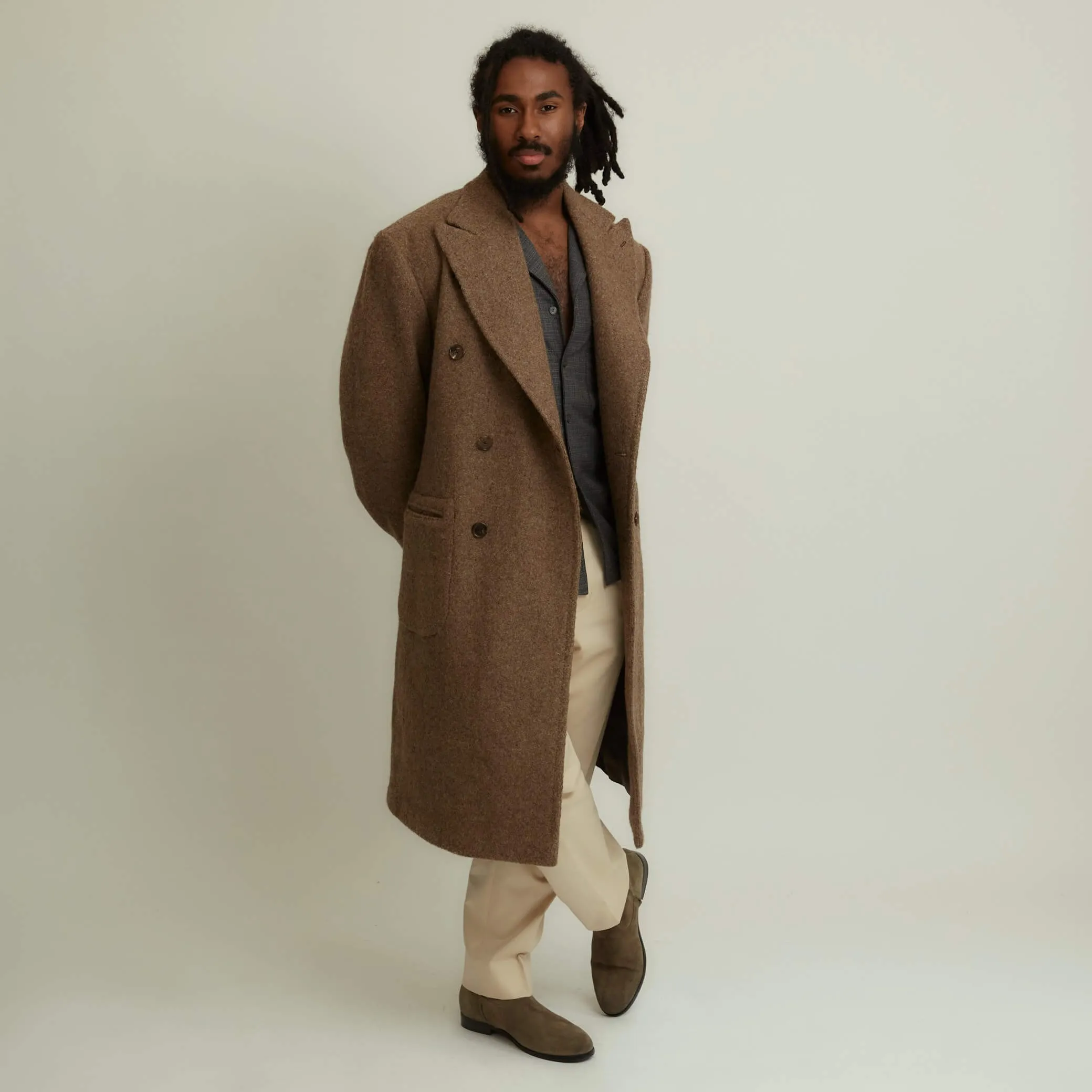x Sartoria Carrara: Ulster double-breasted coat in camel color hopsack undyed wool